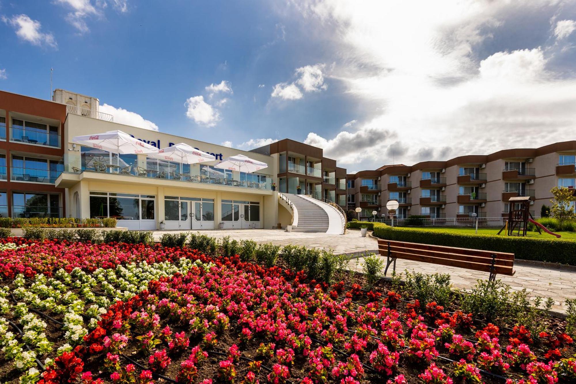 בלצ'יק Royal Bay Resort מראה חיצוני תמונה